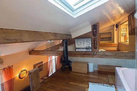 Apartment Loft De Charme Proche Des Halles Et Du Louvre Paris France