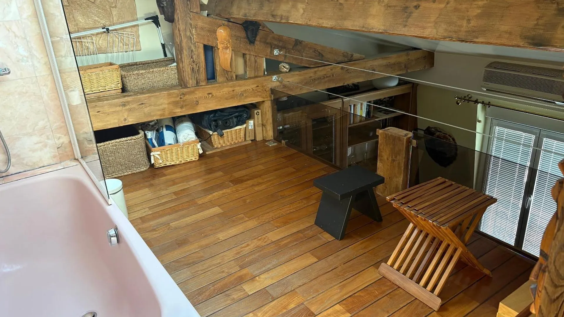 Apartment Loft De Charme Proche Des Halles Et Du Louvre Paris